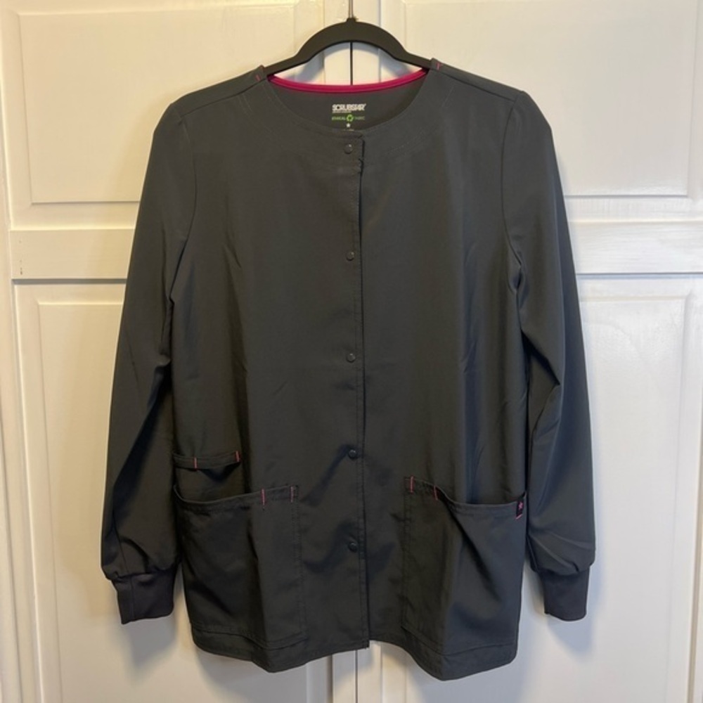 Scrub Star Women’s Ethical Fabric Stretch Snap Front Active Warm Up Scrub Jacket